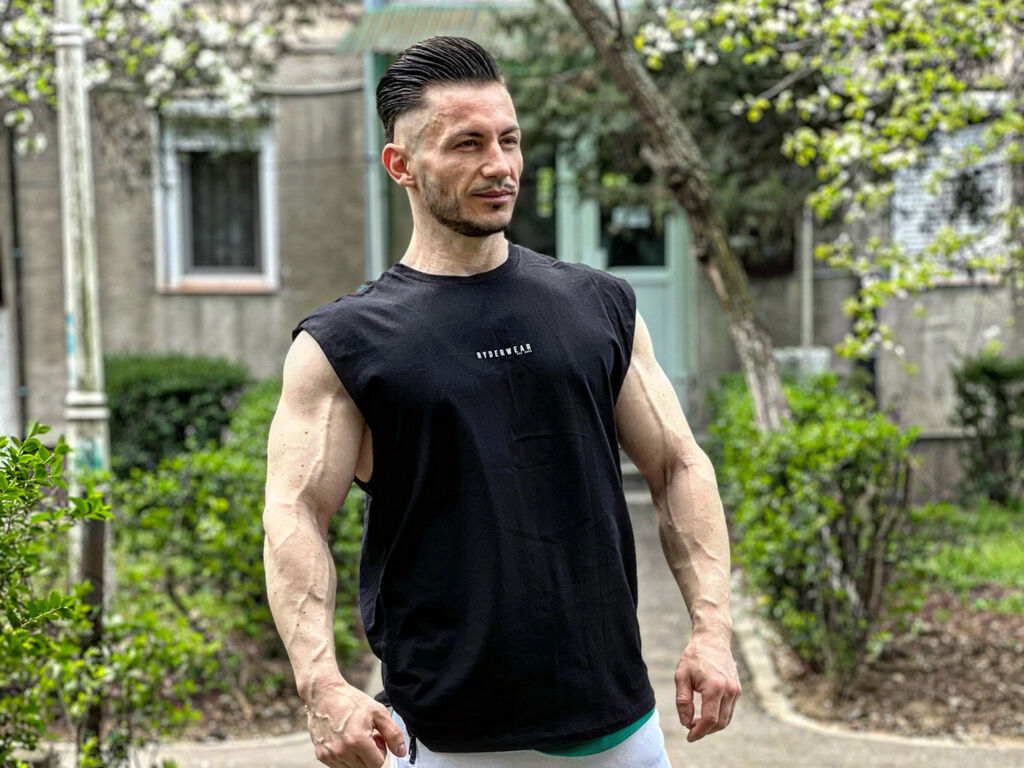 PumpIron Porn Vip Show