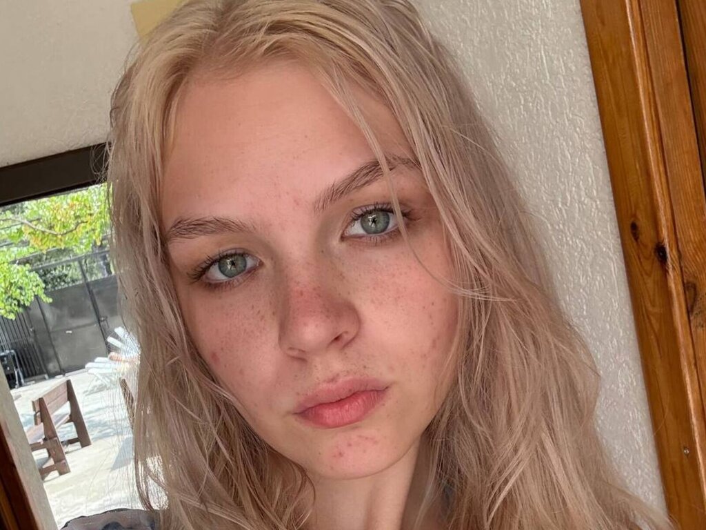 JuneLane Porn Vip Show